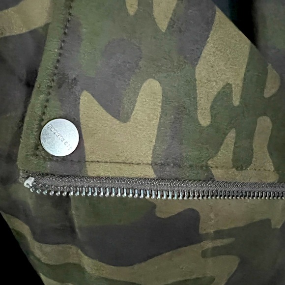 NWT Sanctuary Camouflage Faux Suede Moto Jacket - Picture 4 of 10